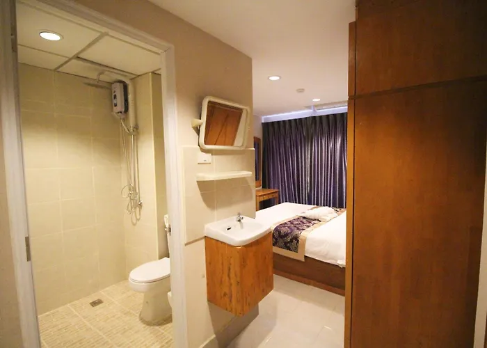 L'hotel Love hotel 3*